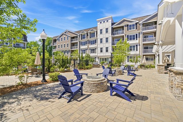 320 Middlesex Ave D208, Medford, MA 02155