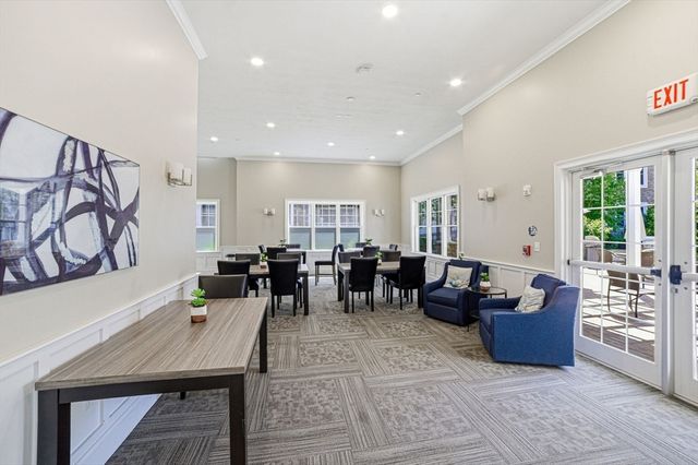 320 Middlesex Ave D208, Medford, MA 02155