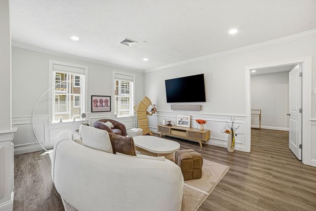 320 Middlesex Ave D208, Medford, MA 02155