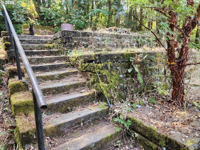 16750 S STONE HILL Dr, Molalla, OR 97038