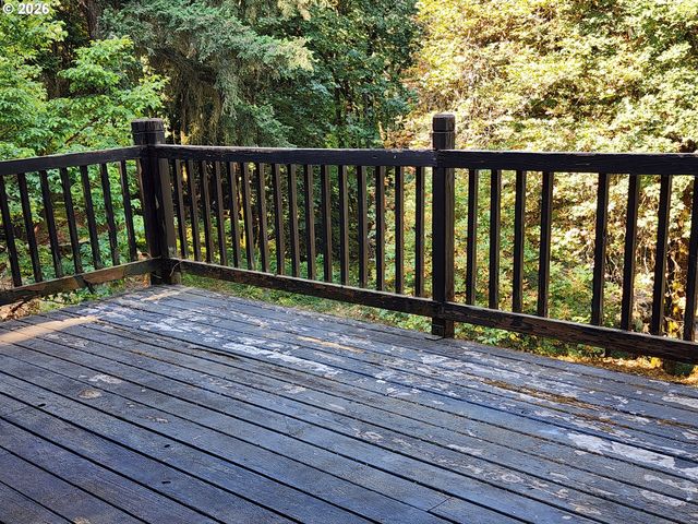 16750 S STONE HILL Dr, Molalla, OR 97038