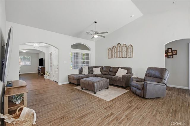 7125 Cattail Creek, Bakersfield, CA 93311