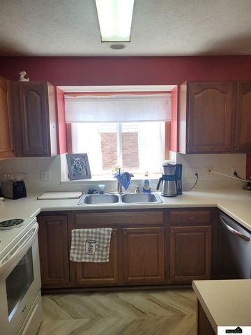 2509 Hollyhock Circle, Lincoln, NE 68521
