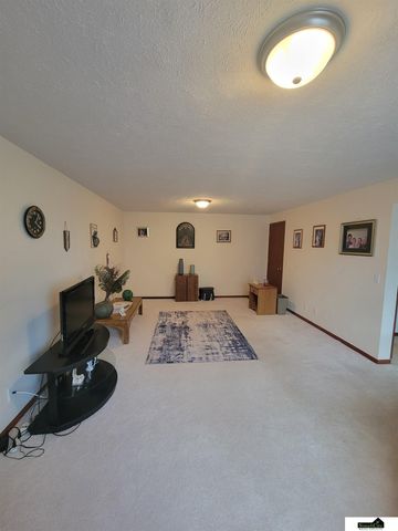 2509 Hollyhock Circle, Lincoln, NE 68521
