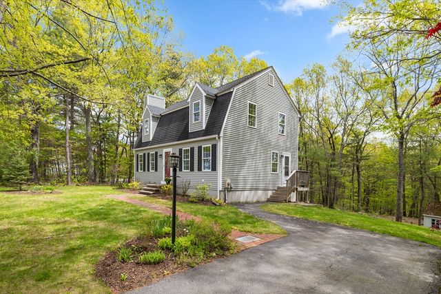 1 Magnolia Drive, Ayer, MA 01432