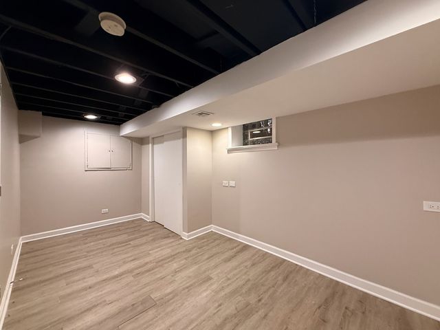 6217 W Peterson Avenue, Chicago, IL 60646