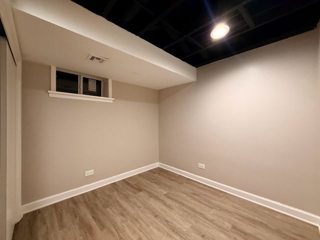 6217 W Peterson Avenue, Chicago, IL 60646