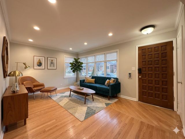 6217 W Peterson Avenue, Chicago, IL 60646