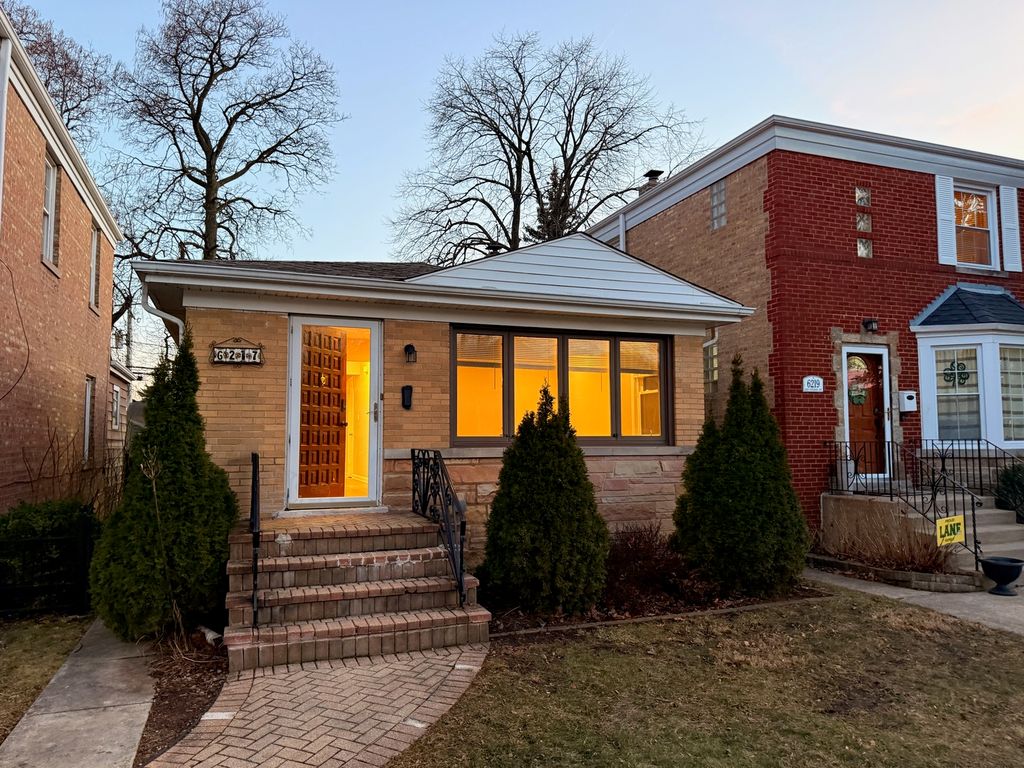 6217 W Peterson Avenue, Chicago, IL 60646