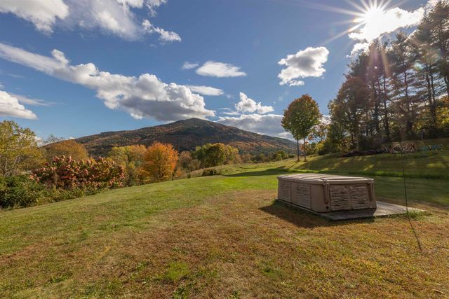 84 Old Barn Lane, West Windsor, VT 05037