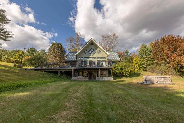84 Old Barn Lane, West Windsor, VT 05037