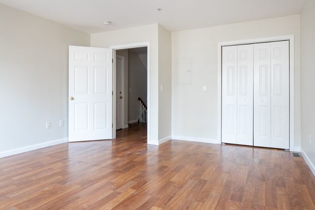 37 Chelsea St. 02, Boston, MA 02128