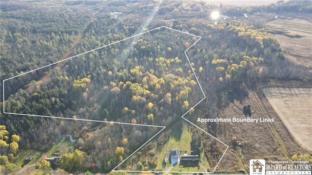 4273 Waterman Road, Stockton, NY 14784