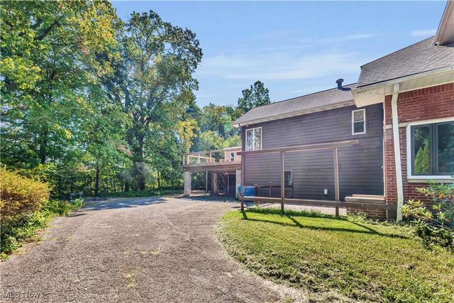 22895 Mastick Road, Fairview Park, OH 44126