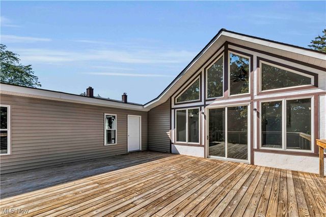 22895 Mastick Road, Fairview Park, OH 44126