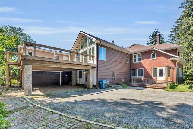 22895 Mastick Road, Fairview Park, OH 44126