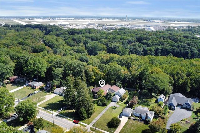 22895 Mastick Road, Fairview Park, OH 44126