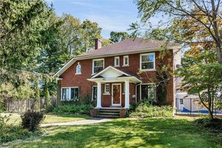 22895 Mastick Road, Fairview Park, OH 44126