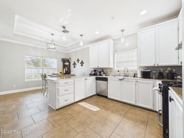 103 Sundown Drive, Broussard, LA 70518