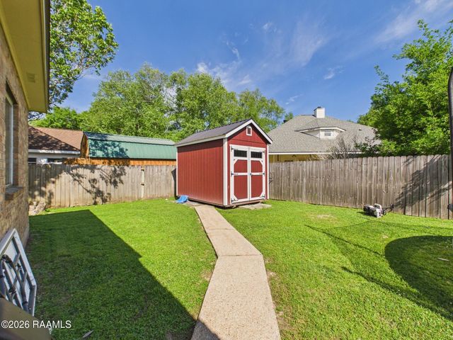 103 Sundown Drive, Broussard, LA 70518