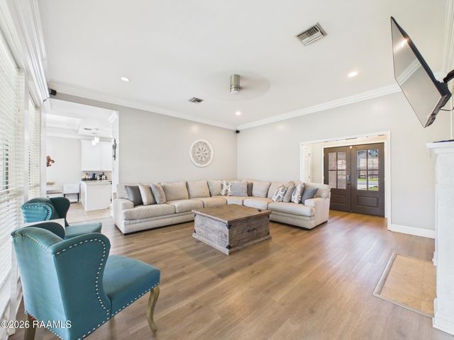 103 Sundown Drive, Broussard, LA 70518