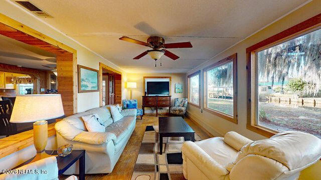 117 PEGGY Lane, Crescent City, FL 32112