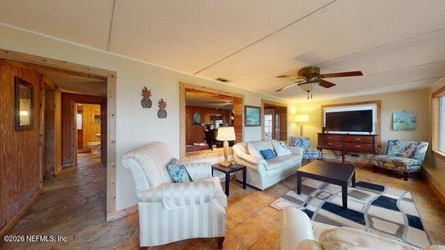 117 PEGGY Lane, Crescent City, FL 32112