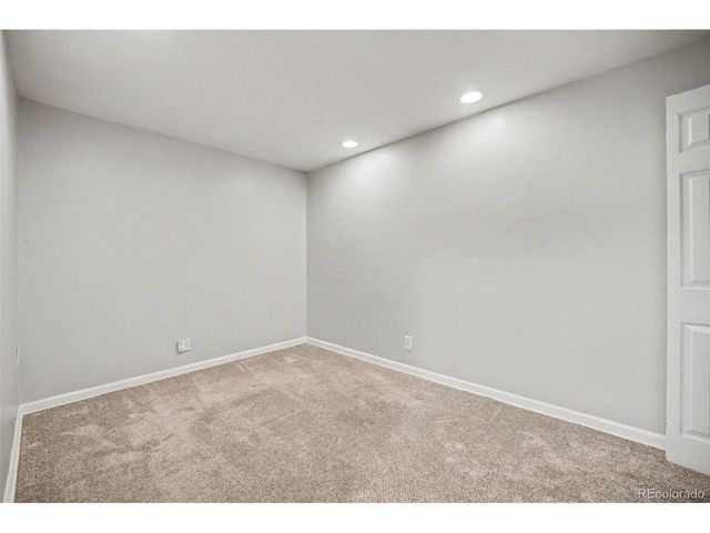 10242 Kelliwood Way, Highlands Ranch, CO 80126