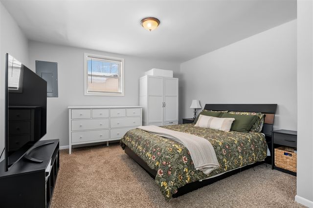 2519 Fairgrove Street, Kalamazoo, MI 49009