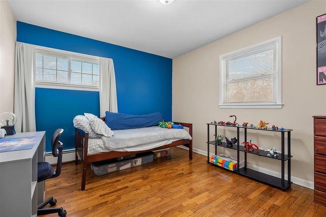 2519 Fairgrove Street, Kalamazoo, MI 49009