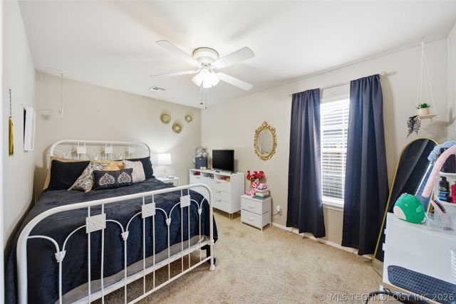 91 E Fairlane Court, Sapulpa, OK 74066