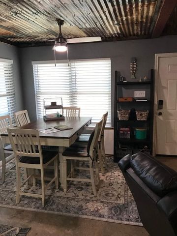 305 Chavez Trail, Weatherford, TX 76087