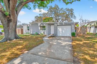 4635 28TH AVENUE N, St Petersburg, FL 33713