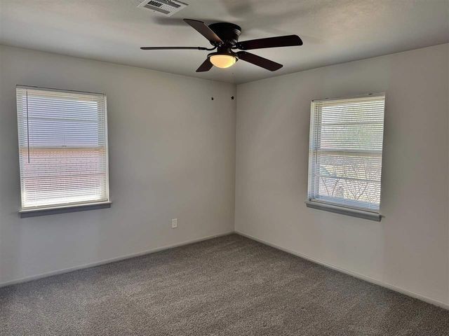 2417 NW 42nd ST, Lawton, OK 73505