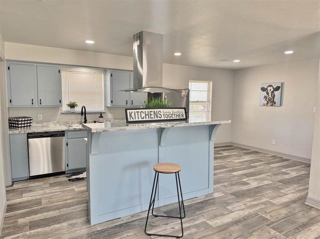 2417 NW 42nd ST, Lawton, OK 73505