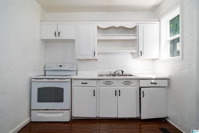 336 BIRWOOD AVENUE, Midfield, AL 35228