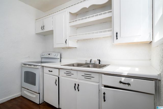336 BIRWOOD AVENUE, Midfield, AL 35228