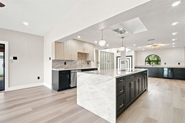 15918 REDINGTON DRIVE, Redington Beach, FL 33708