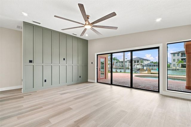 15918 REDINGTON DRIVE, Redington Beach, FL 33708