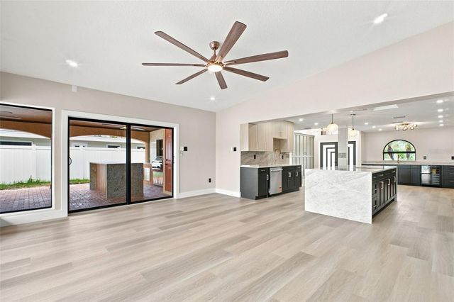 15918 REDINGTON DRIVE, Redington Beach, FL 33708