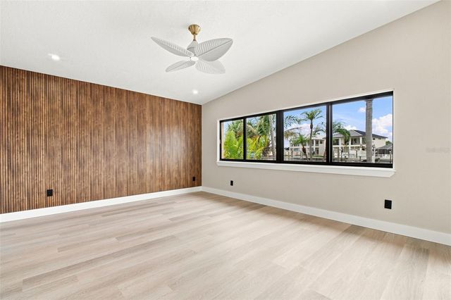 15918 REDINGTON DRIVE, Redington Beach, FL 33708