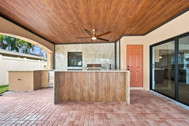 15918 REDINGTON DRIVE, Redington Beach, FL 33708