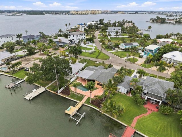 15918 REDINGTON DRIVE, Redington Beach, FL 33708