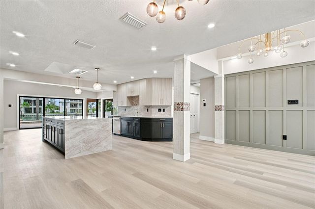 15918 REDINGTON DRIVE, Redington Beach, FL 33708