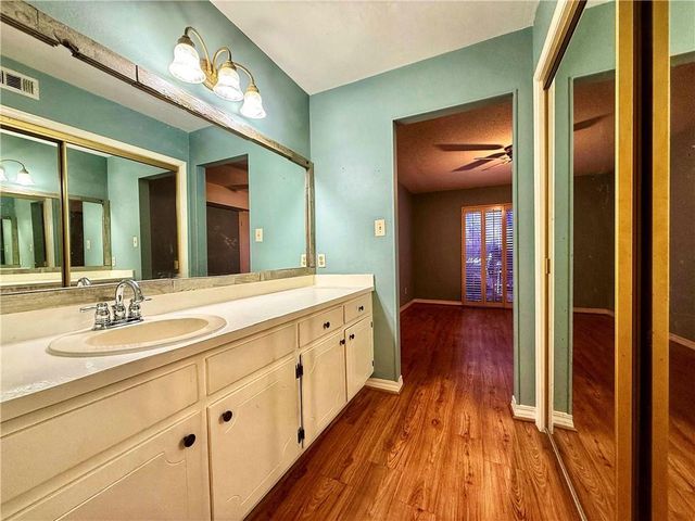 200 Parma Drive O-2, Daphne, AL 36526