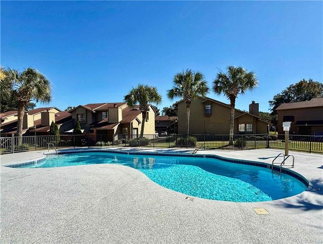 200 Parma Drive O-2, Daphne, AL 36526