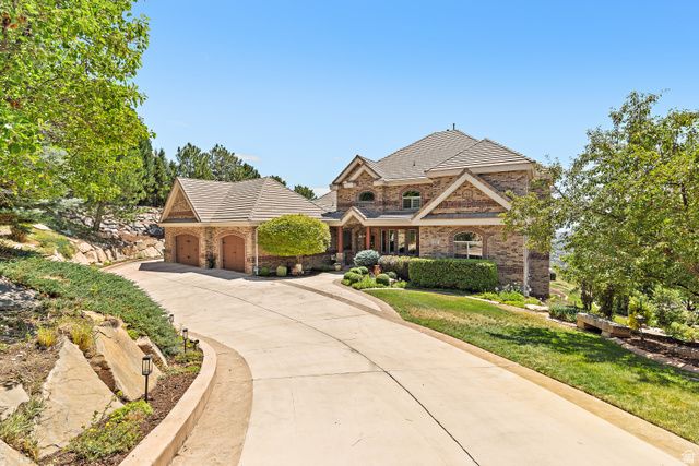 3331 W BEAR CANYON LN, Cedar Hills, UT 84062