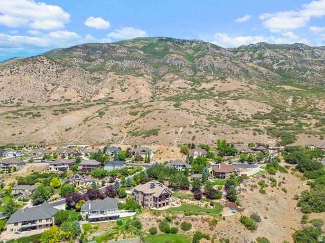 3331 W BEAR CANYON LN, Cedar Hills, UT 84062