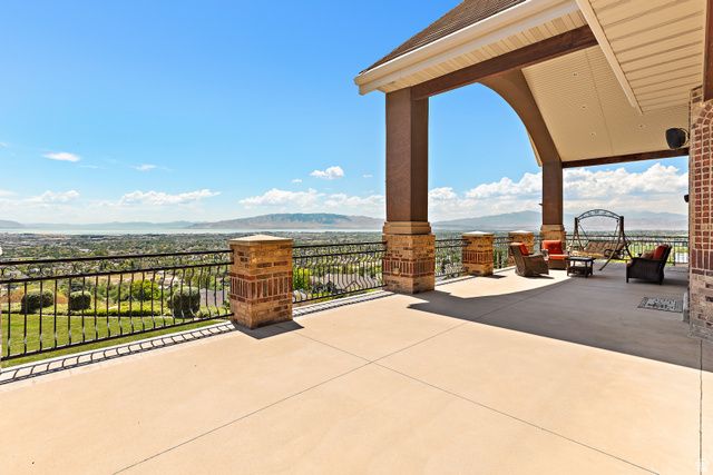 3331 W BEAR CANYON LN, Cedar Hills, UT 84062