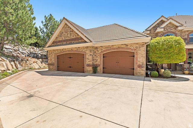 3331 W BEAR CANYON LN, Cedar Hills, UT 84062